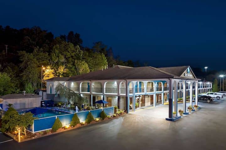 Hotel 43 of 45
