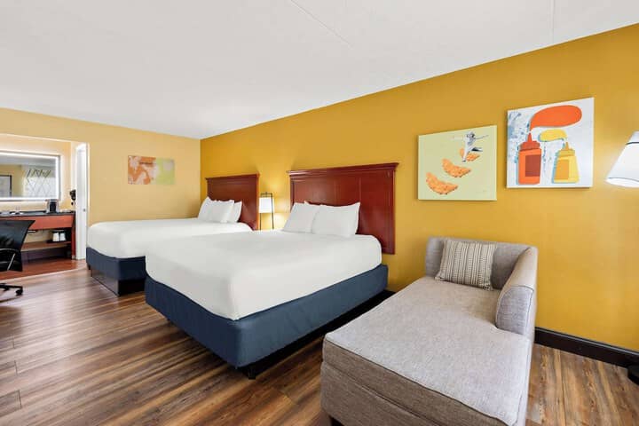Room 9 of 45